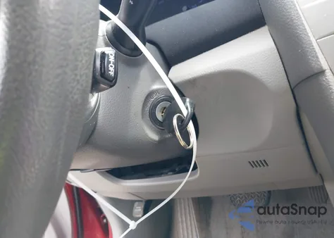 2010 Toyota Camry Le z USA, uszkodzony, nr VIN 4T1BF3EK9AU579739